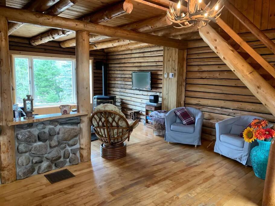Cozy Log Cottage La Minerve Exterior foto